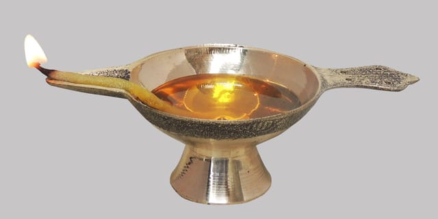 Brass Table Decor Oil Lamp Deepak No. 3  - 4.2*2.4*1.4 inch (F626 D)