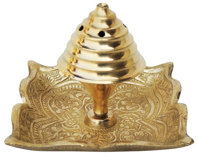 Brass Pooja Temple Agarbatti Stand- 2.7*2.7*2.2 inch (Z205 D)