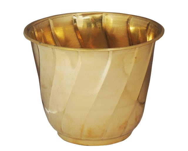 Brass planter Pot Gamala Diameter 7 Inch weight 410 gm (F653 D) - 7*7*6 inch (F653 D)