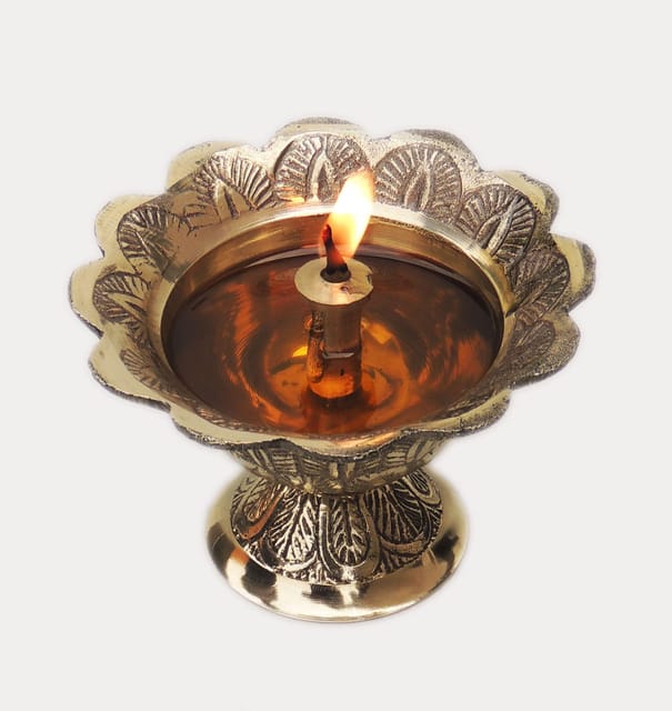 Brass Table Decor Oil Lamp Deepak - 3.2*3.2*2.1 inch (F636 C)