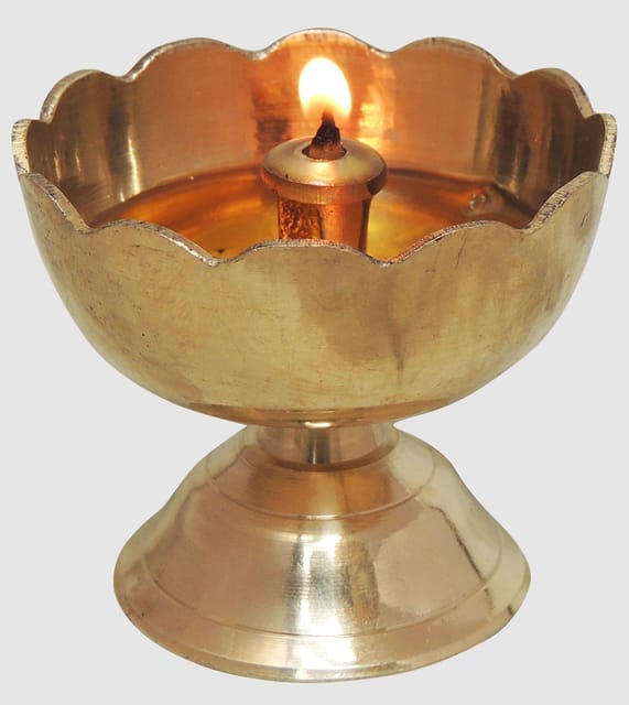 Kamal Deepak No. 3- 2.3*2.3*1.9 inch (F635 D)