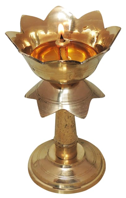 Kamal Stand Deepak No.4- 3.5*3.5*5.5 inch (F634 E)
