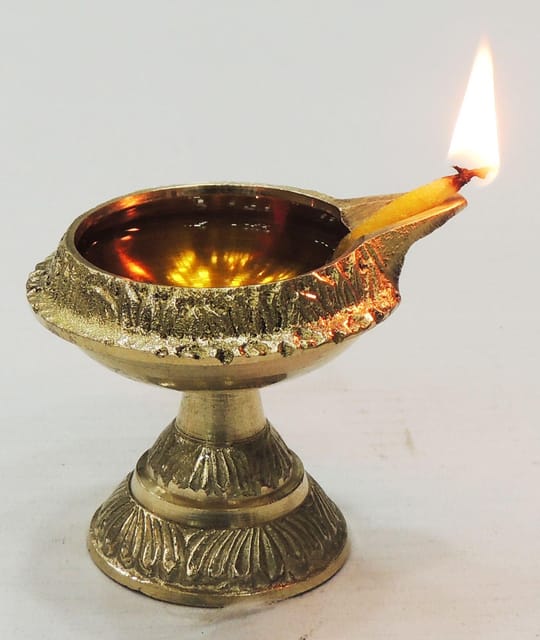 Stand Kuber Deepak No. 1 - 2.5*2.1*1.9 inch (Z194 C)