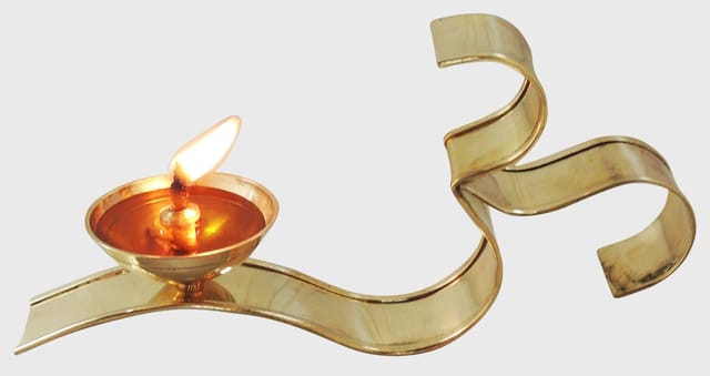 Om Fancy Deepak No. 1 - 6*1.5*2.5 inch (Z489 A)
