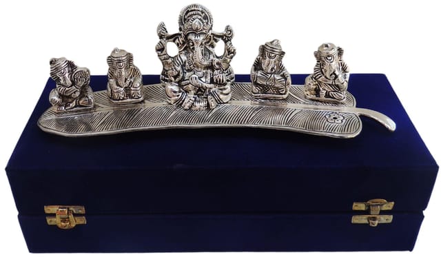 Showpiece Musical Ganesh - 11*3*3 inch (AS002)