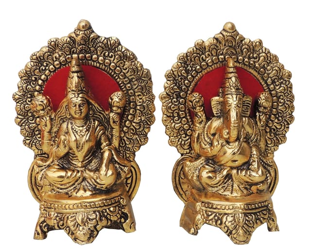 Showpiece Aluminium Ganesh Ji - 4.6*2.3*7 inch (AS361 G)