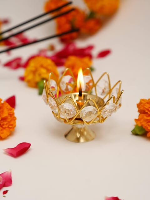 Brass Table Decor Oil Lamp Deepak With Crystal - 3.6*3.6*2.1 inch (Z139 C)
