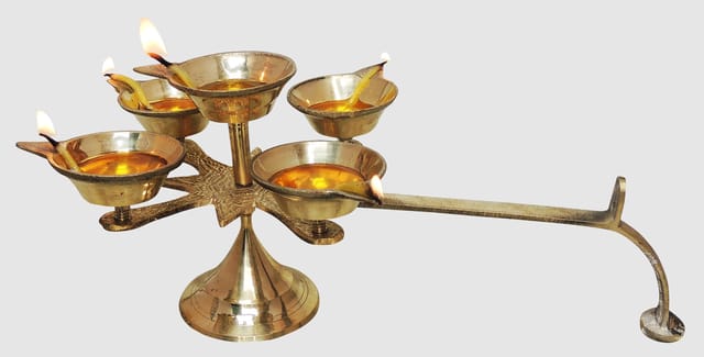Brass Table Decor Star Deepak, Oil Lamp - 11*6.5*4.6 Inch (F628 E)