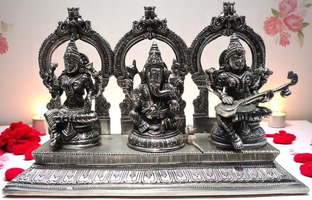 Brass Showpiece LGS With Same Base Statue - 13*3.5*8 Inch (BS007)