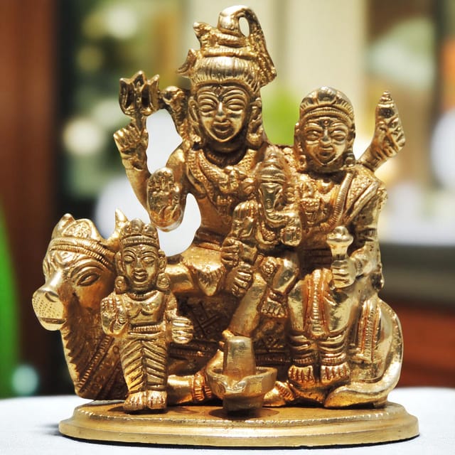 Brass Showpiece Shiv Parivar Idol Statue  - 2.5*3.5*4 inch (BS381)