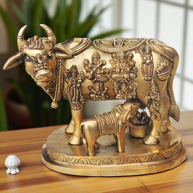 Brass Showpiece Cow With Calf Statue - 6*4*5.5 inch (BS984 A)