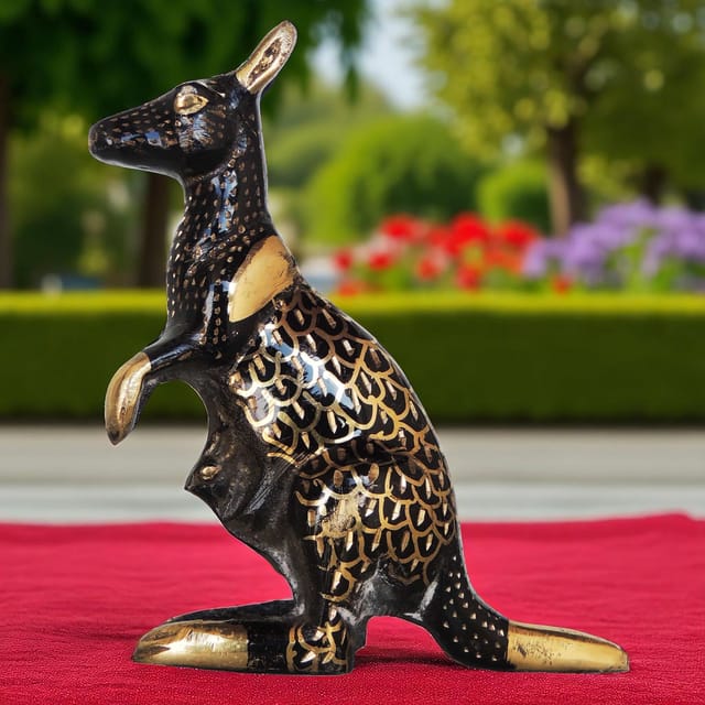Brass Showpiece Kangaroo Statue - 4.8*1.3*6 inch (AN216 A)