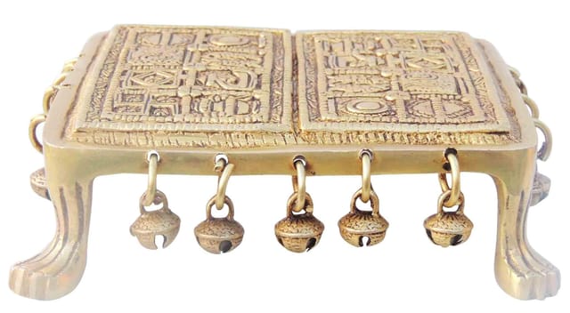 Brass Showpiece Chowki For God Idol Statue - 7*6*2 Inch (BS1403 D)