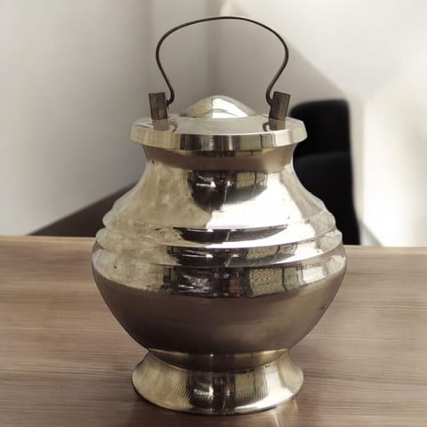 Brass Showpiec Gangajali No. 4, 900 ML  - 5.5*5.5*6.2 Inch (Z613 G)