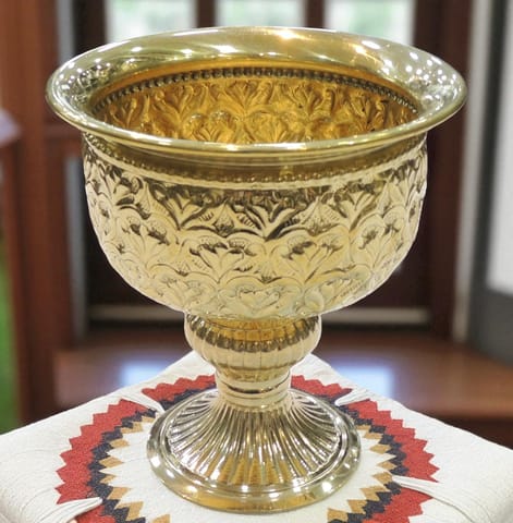 Brass Decorative Bowl With Stand - 5.5*5.5*6.5 Inch (AT073 C)