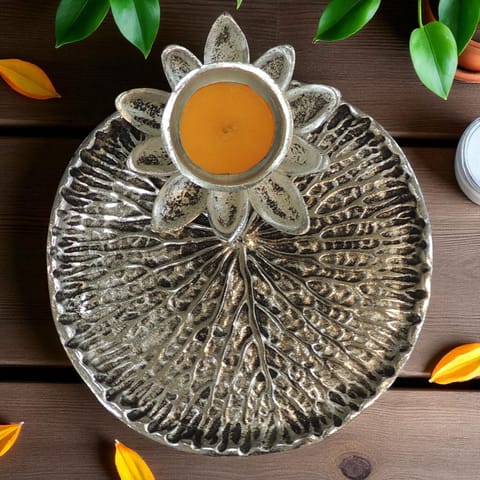 Aluminium Showpiece Plate T-Light Holder - 7*6.2*2 Inch (AS500 S)