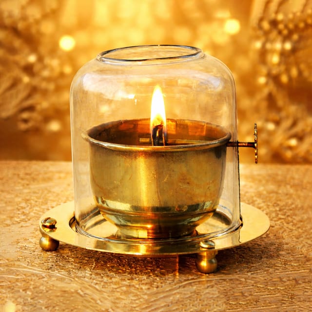 Brass Table Decor Adjustale Wick Oil Lamp Deepak - 4.6*4.6*4 Inch, 150 ML Inch (Z617 D)