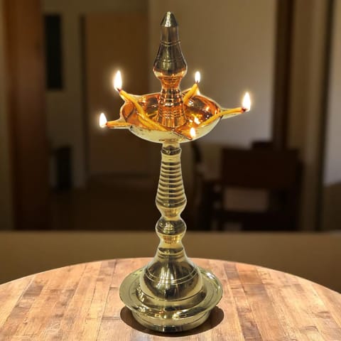 Kerala Fancy No. 8- 4.2*4.2*10.2 inch (F642 B)