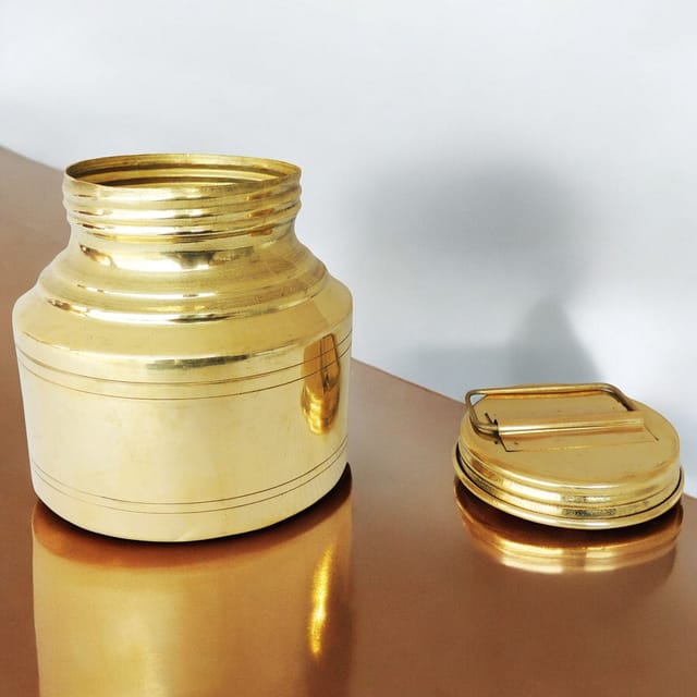 Brass Ganga Jali, 700 ML- 4.4*4.4*5.7 inch (Z211 C)