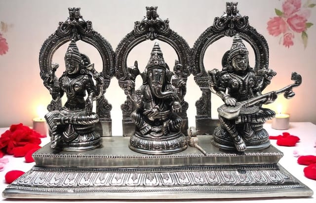 Brass Showpiece LGS With Same Base Statue - 13*3.5*8 Inch (BS007)