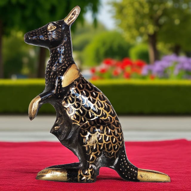 Brass Showpiece Kangaroo Statue - 4.8*1.3*6 inch (AN216 A)
