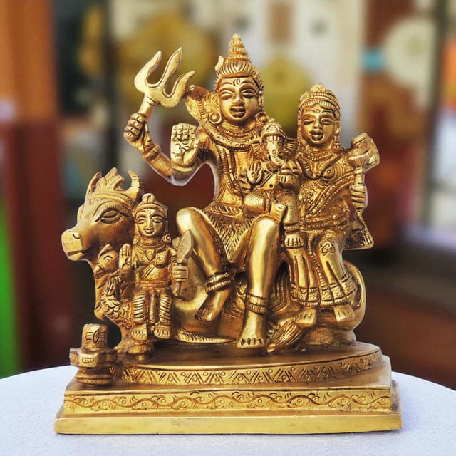 Brass Showpiece Shiv Parivar God Idol Statue - 5.2*3.5*6 Inch (BS1386 F)