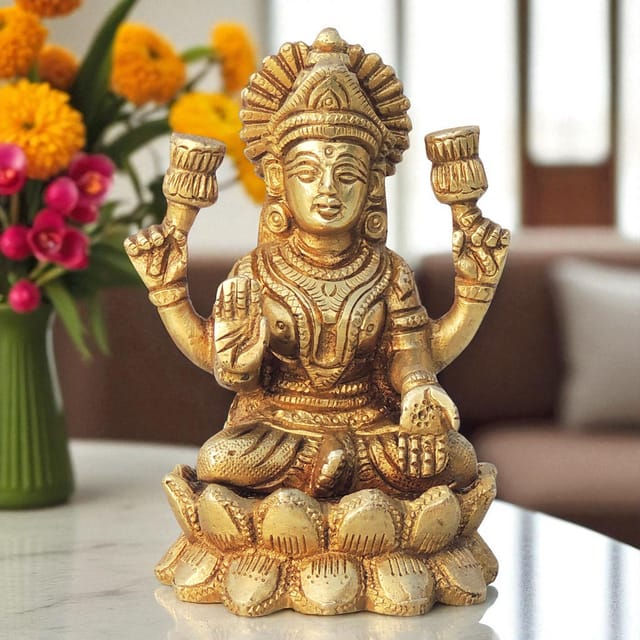 Brass Showpiece Laxmi Ji God Idol Statue - 3*2*4 Inch (BS1426 L)