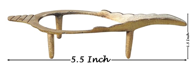 Brass Konch, Shankh Stand - 5.5*2.2*1.5 Inch (Z555 G)