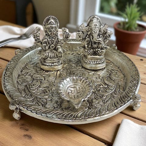 Aluminium Showpiece Laxmi Ganesh Puja Thali - 5.5*5.5*2.2 Inch (AS506 S)