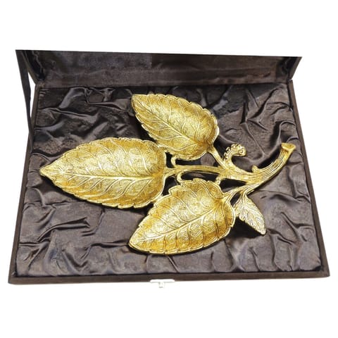 Aluminium Showpiece Leaf Statue With Box (AS540 C)