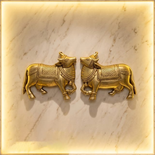 Brass Showpiece Wall Hanging Cow God Idol Statue - 8*1*6.5 Inch (BS1799 E)