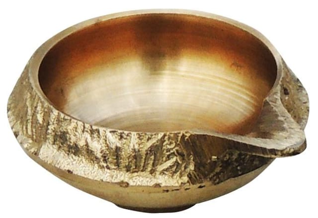 Brass Table Decor Oil Lamp Kuber Deepak - 2.3*1.8*0.9 inch (Z140 A)