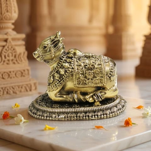 Brass Showpiece Nandi Statue - 4.2*2.7*3.1 Inch (BS1907 F)
