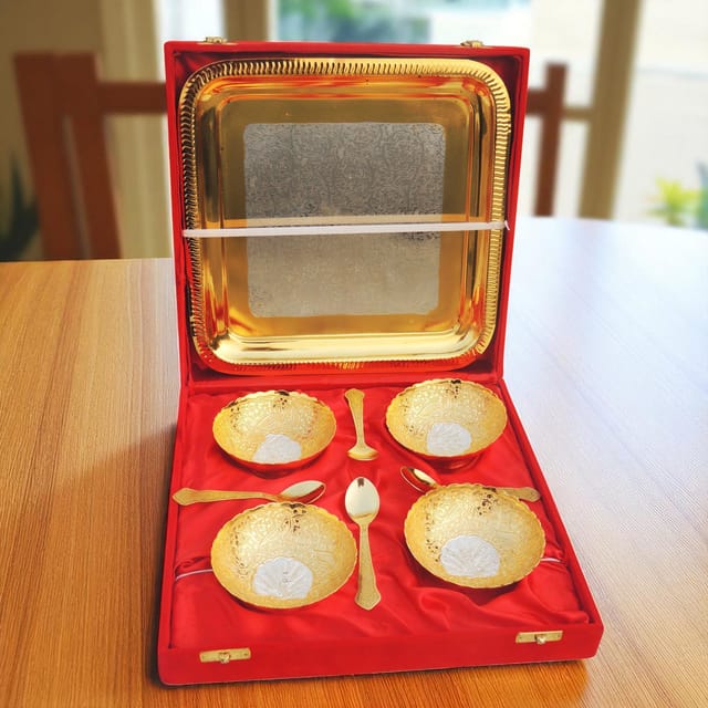 Decorative Brass 3 Pcs. Decoratice Bowl Set With Velvet Box  - 11.5*11.2*2.5 inch (B285 D)