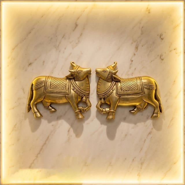 Brass Showpiece Wall Hanging Cow God Idol Statue - 8*1*6.5 Inch (BS1799 E)