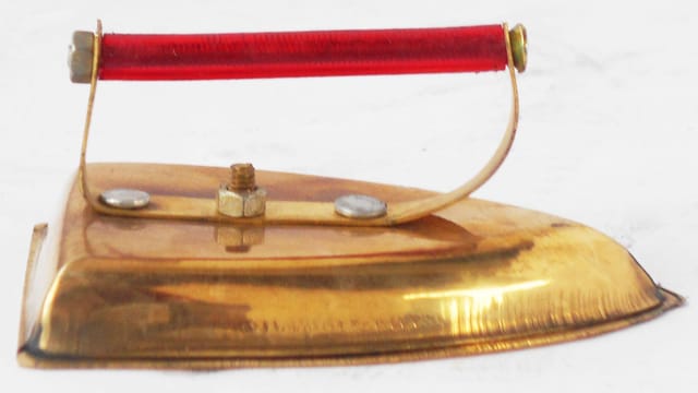 Brass Press Showpiece - 3*2*1.5 Inch (Z364 C)