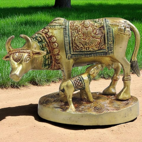 Brass Showpiece Cow & Calf God Idol Statue - 4.5*2.6*4 Inch (BS889 C)