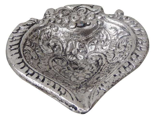 Aluminium Showpiece Heart Shape Deepak, Oil Lamp - 2.3*2.4*0.5 Inch (AS268 H)